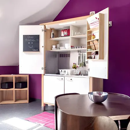 Cozy House In Peniche, 30 M² With Sea View