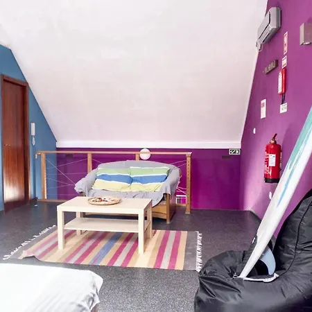 Cozy House In Peniche, 30 M² With Sea View 펜션