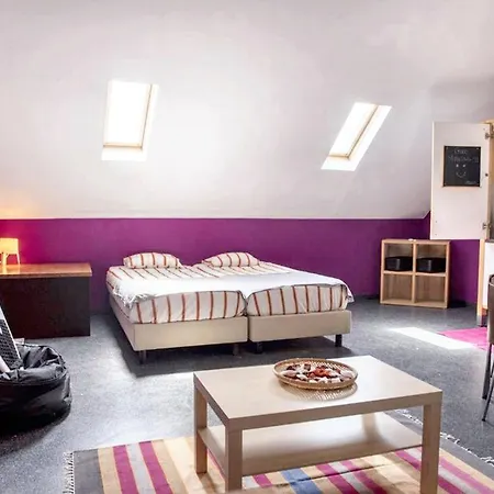 Cozy House In Peniche, 30 M² With Sea View Дом отдыха Пениши