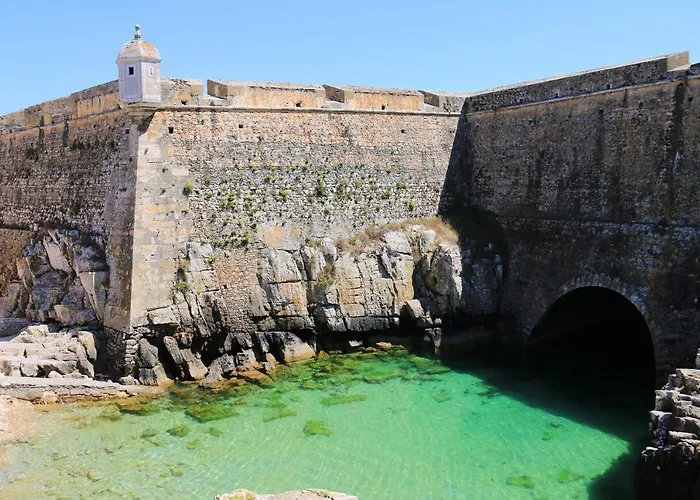 Cozy House In Peniche, 30 M² With Sea View *